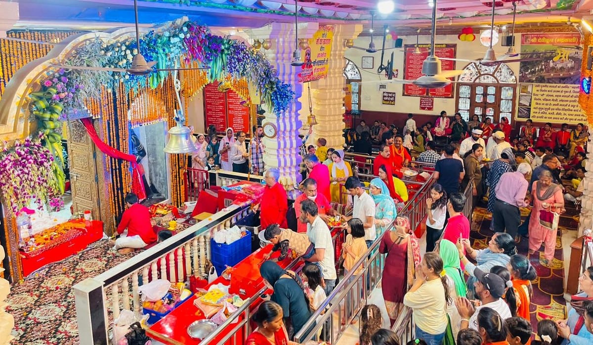 कुरुक्षेत्र में श्रद्धालुओं ने मां कूष्मांडा के दर्शन किए