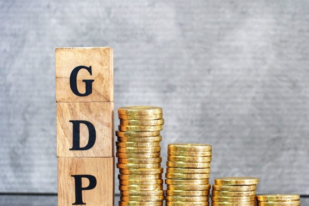 भारत की आर्थिक स्थिति: अच्छी और बुरी खबरें जो आम आदमी को प्रभावित करेंगी