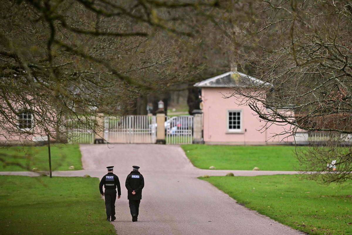 Former Prince Andrew made money subletting cottages on his rent-free estate, report shows