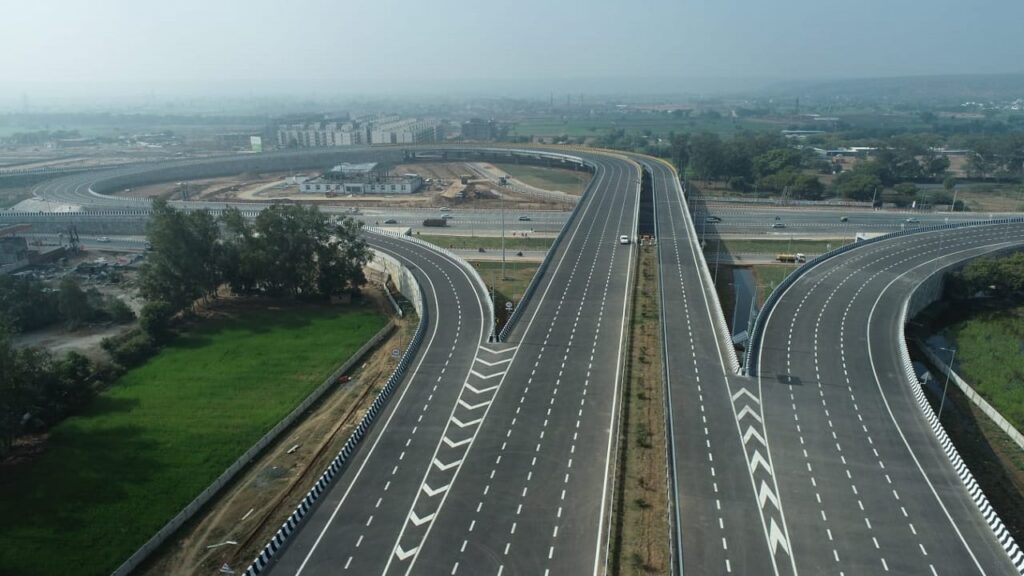 Mumbai to Vadodara in just 4 hours? Devendra Fadnavis shares Delhi-Mumbai Expressway timeline