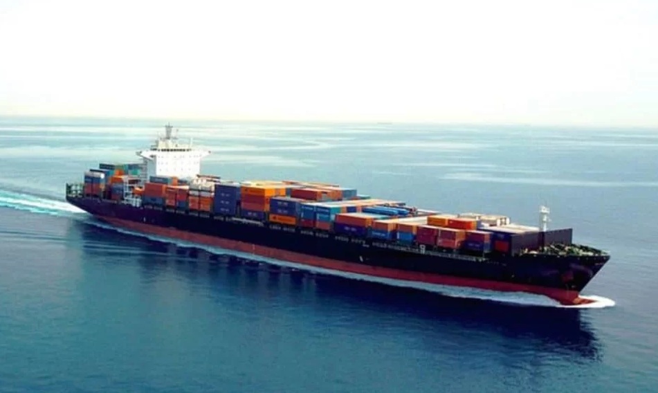 Shipowners Cautious on Hormuz Return Despite US-Iran Peace Deal