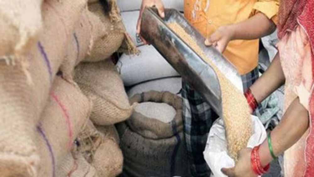 यूपी में राशन वितरण की तारीख बढ़ी, अब 15 जून तक मिलेगा अनाज