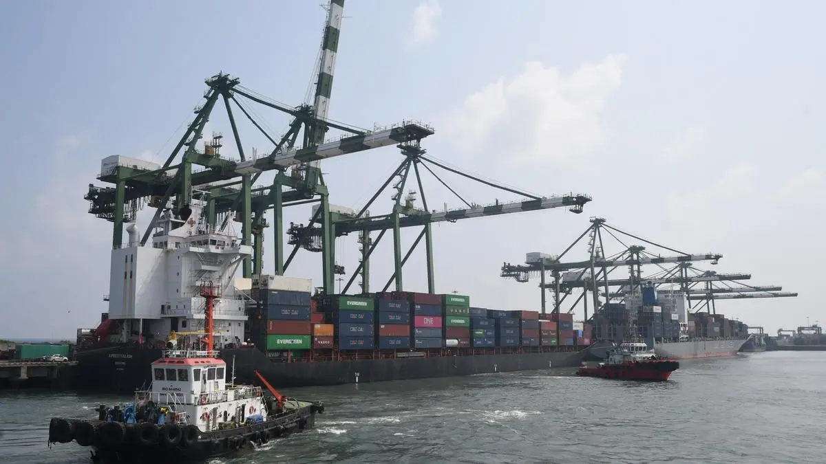 Govt urges citizens to assess security situation before taking up jobs in maritime conflict zones