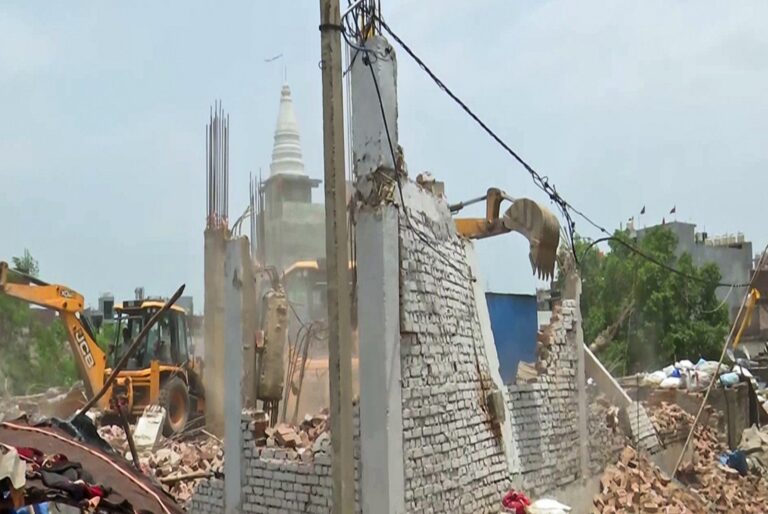 MCD Pursues Ongoing Campaign Against Illegal Construction in Delhi