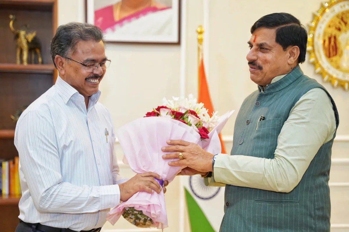 मध्य प्रदेश के नए मुख्य सचिव बने IAS अशोक बर्णवाल, सीएम मोहन यादव ने दी बधाई